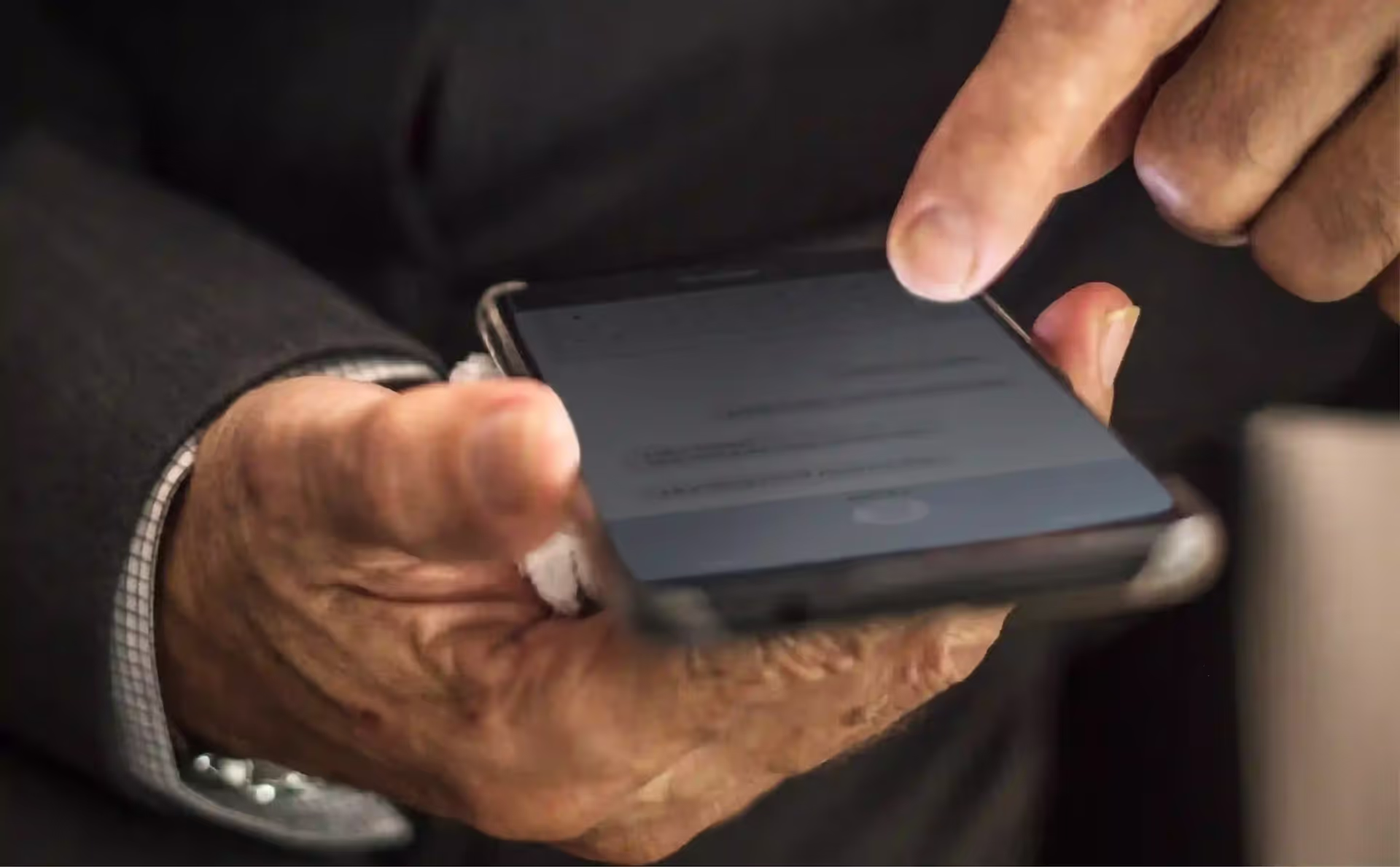 Fingerprint Reader Issues? Calibrate Ultrasonic Sensors With Thick Glass